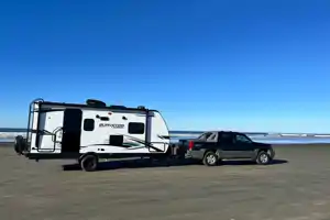 Mountains to Sea RV