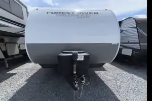 Megan & Owen’s Forest River WILDWOOD X-LITE 263BHXL Travel Trailer