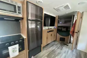 Prime Time Avenger Travel Trailer