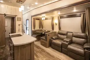 *Luxury* 3-Bedroom Home on Wheels - Delivered & Set-Up