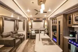 *Luxury* 3-Bedroom Home on Wheels - Delivered & Set-Up