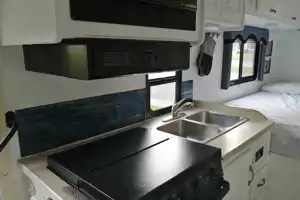Lüv Shak - 24 pieds (5 personnes)