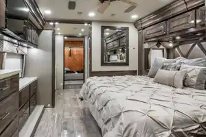 Luxury Entegra Coach Anthem Class A