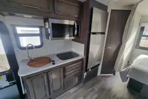 2025 Jayco Qwest SE Mercedes-Benz Class C