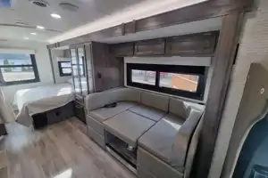 2025 Jayco Qwest SE Mercedes-Benz Class C