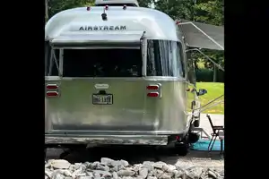 V’s RV Classic Silver Bullet