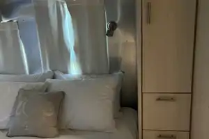 V’s RV Classic Silver Bullet