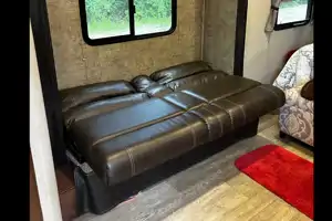 Coachmen Freedom express Travel Trailer