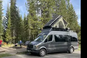 Sight Seeing Family Camper