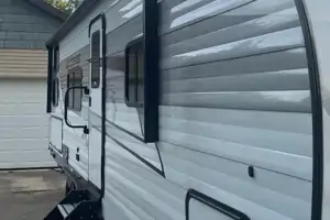 Landecho's Winnebago Access 26BH Travel Trailer