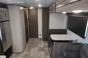 Dutchmen Kodiak SE 28SBH Travel Trailer