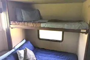 2 Bedroom Bunk Style Keystone Hideout Luxury