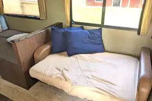 2 Bedroom Bunk Style Keystone Hideout Luxury