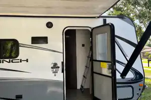 Paul's Starcraft Launch Travel Trailer