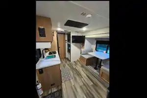 Prime Time 22' travel trailer suv towable