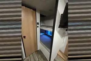 Prime Time 22' travel trailer suv towable