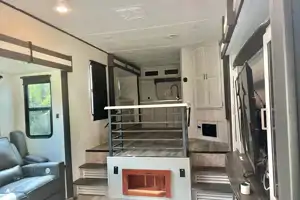 Sarah's Keystone 3610FKS Fifth Wheel