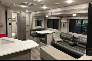 Fully loaded cozy luxurious Catalina travel trailer