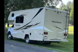 Ryker's Winnebago Minnie Winnie 2018