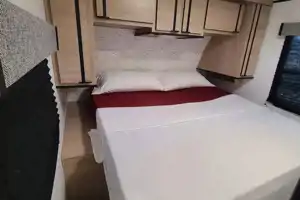 Fred's  Cruiser Radiance 25BH Travel Trailer