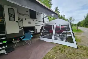 Grand Design Solitude 40ft Fifth Wheel