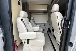 Glampin' with Gus Gus - Jayco Swift 20A Class B