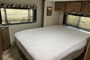 Roney's Coachman freelander   Class C