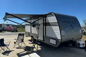 The Cozy Cabin Cruiser (0000)