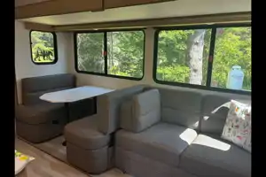 Julie's Cruiser RV 24rb Travel Trailer