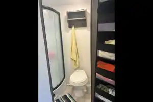 Julie's Cruiser RV 24rb Travel Trailer
