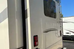 Robert's Fleetwood Flair 29M Class A