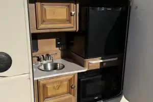 Robert's Fleetwood Flair 29M Class A
