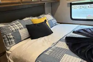 Robert's Fleetwood Flair 29M Class A