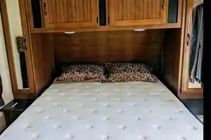 Hideaway RV rentals Fur baby friendly stylish Jayco White Hawk