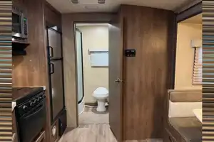 Joe and Christine's Fun Finder Xtreme Lite Travel Trailer