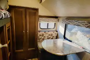 Hideaway RV rentals Pet friendly 2 bedroom spacious Hideout