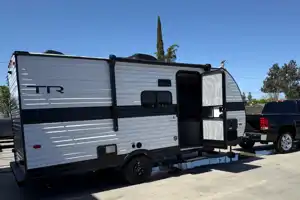 2025 Trailrunner Travel Trailer, making core memories