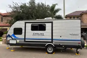 Coachman Catalina Summit series 7 Travel Trailer