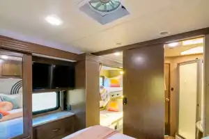 ACE THOR SLEEPS 6