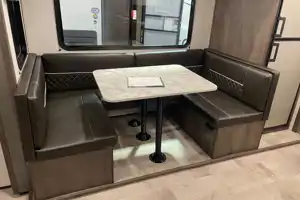 2022 Coleman 25Bhs Travel Trailer