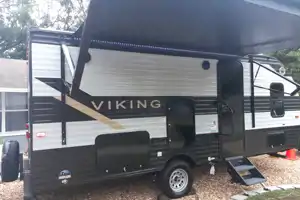 JOSEPH's  2298053726 Coachmen Viking  Travel Trailer