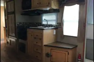 Jessica's 30’ Spree Trailer 2 slides