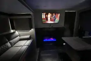 Camp Lovers RVs 