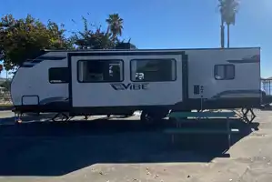 Chase's Forest River Vibe Travel Trailer