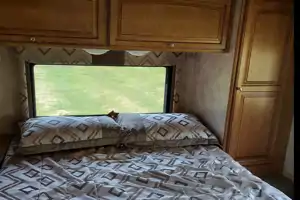 2011 Winnebago Access Class C