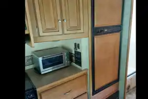 2011 Winnebago Access Class C