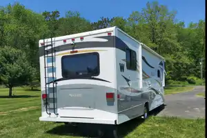 2011 Winnebago Access Class C