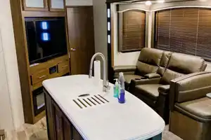 Joseph's Keystone Cougar  Fifth Wheel