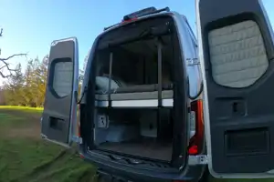 Unleash Your Inner Adventurer with Van Gogh: The Ultimate 4x4 Winnebago Revel Glampervan Experience!