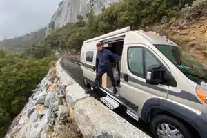Hymer Aktiv 2.0 Class B-4 seats, 4 sleeps
